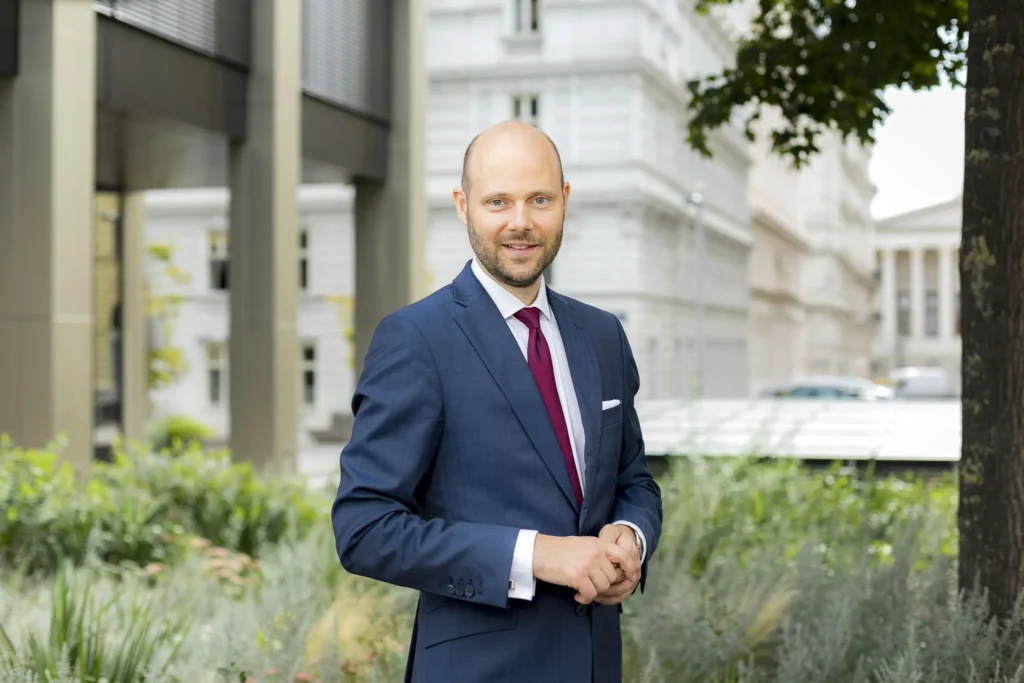 Divorce Lawyer Michael Ibesich in Vienna